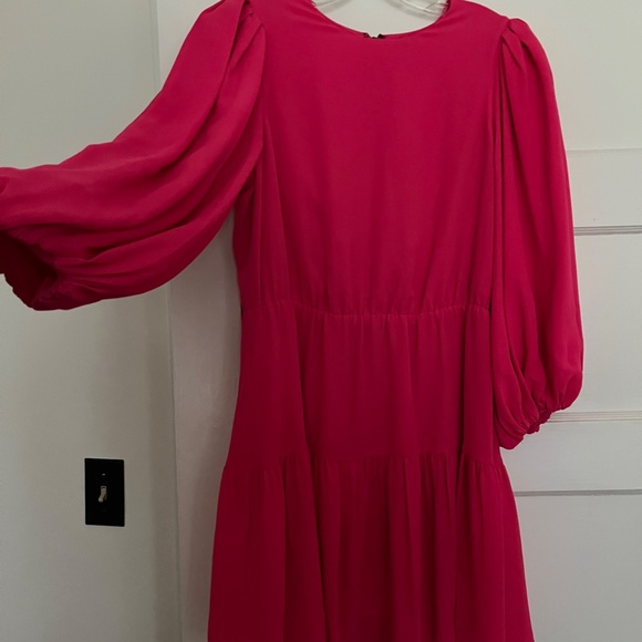 Alice + Olivia Barbiecore pink Shayla dress, size 10 runs small, puff sleeve - Picture 4 of 6